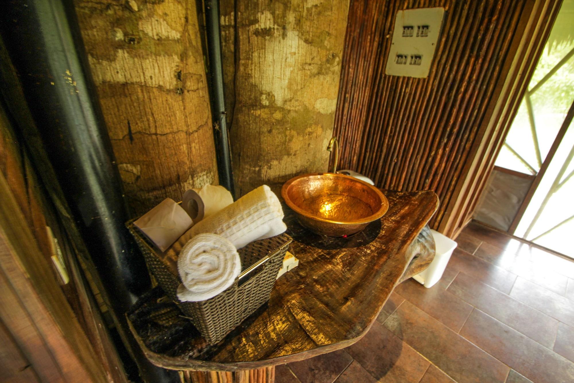 Hotel On Vacation Amazon Leticia Esterno foto