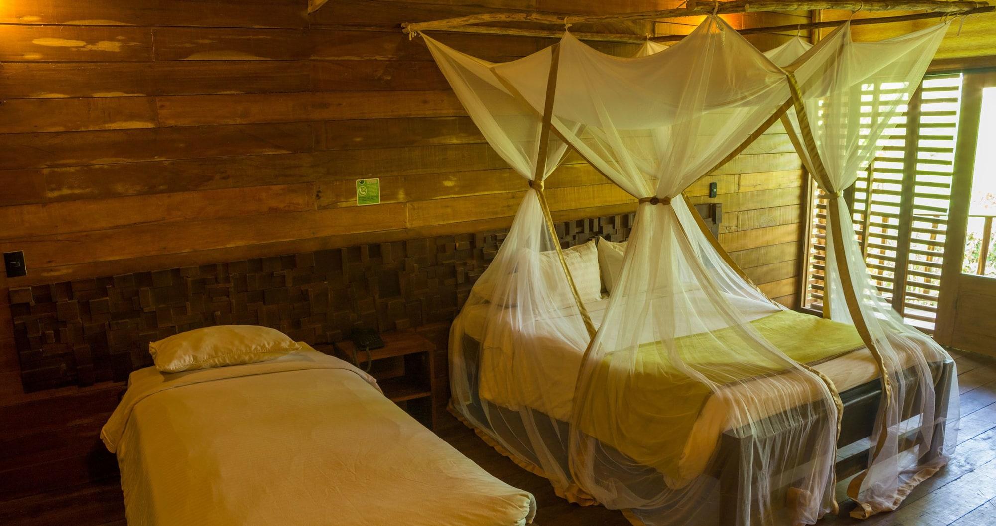 Hotel On Vacation Amazon Leticia Esterno foto